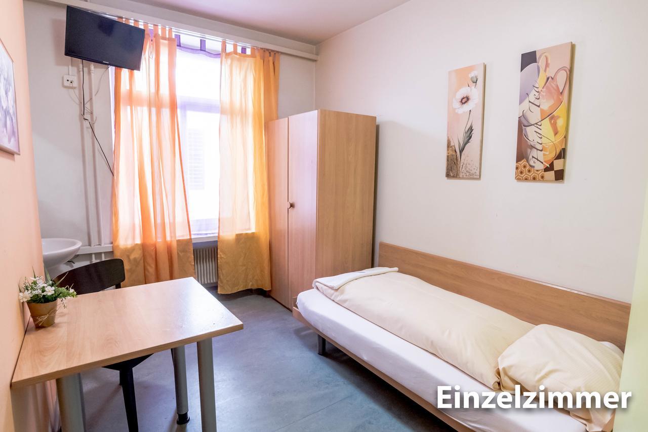 Hotel & Backpackers Zak Schaffhausen Exterior photo