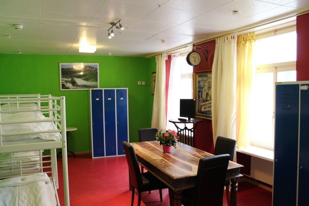 Hotel & Backpackers Zak Schaffhausen Exterior photo
